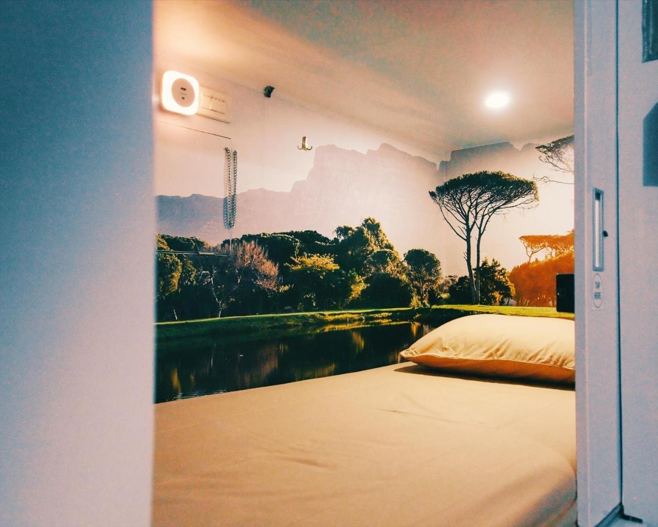 Inap At Capsule Thamrin Hotel Jakarta Eksteriør billede